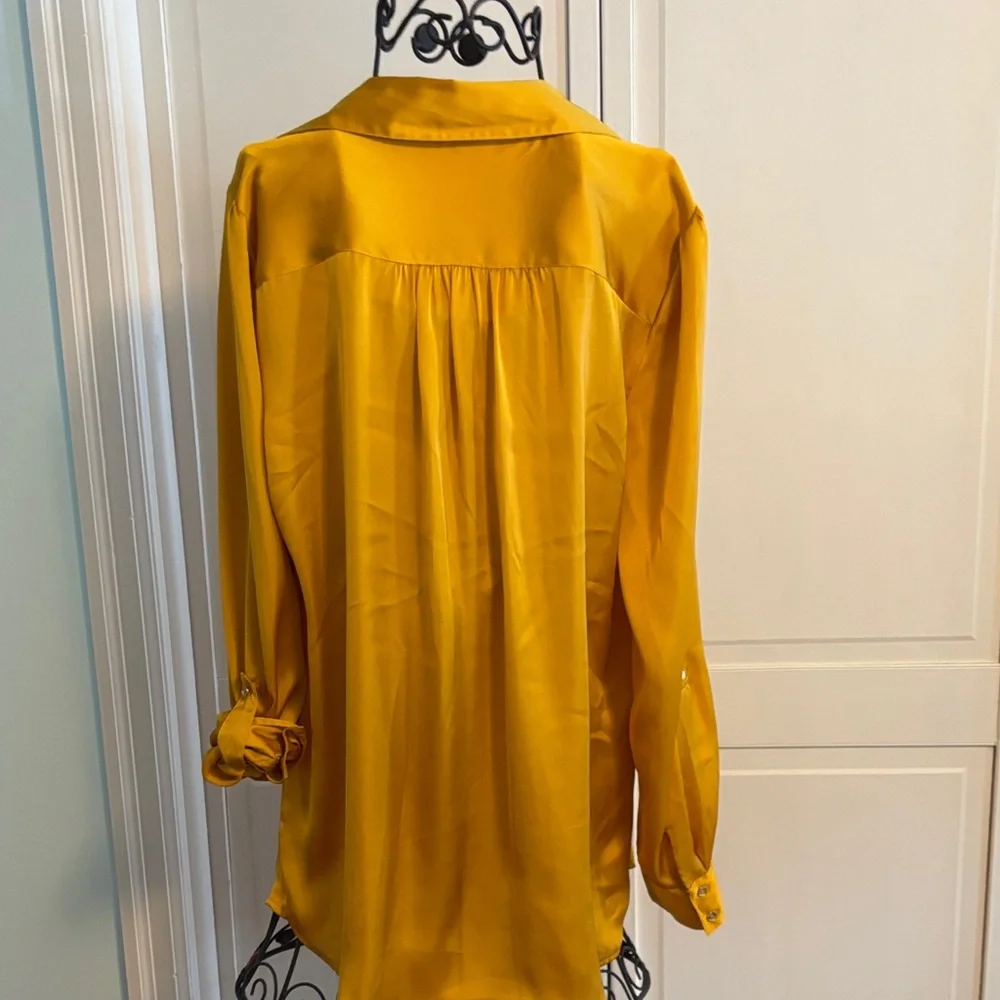 Vince Camuto Mustard Yellow Blouse - Picture 4 of 4